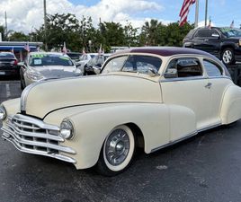 1948 PONTIAC SILVER STREAK STEAMLINER