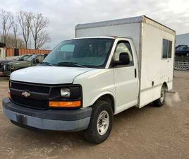 CHEVROLET EXPRESS VÉHICULE COMMERCIAL CHEVROLET 2004