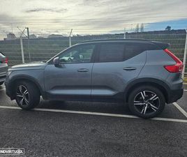 VOLVO XC 40 1.5 T3 R-DESIGN TECH EDITION