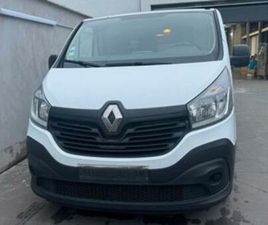 ② TRAFIC 1.6 DIESEL 2015 205 000 KM EN PARFAIT ÉTAT — CAMIONNETTES & UTILITAIRES — 2EMEMAIN