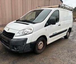 PEUGEOT EXPERT ② PEUGEOT EXPERT 2.0 HDI 130 2014 — CAMIONNETTES & UTILITAIRES — 2EMEMAIN