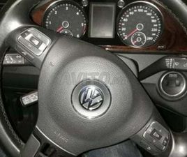 VOLKSWAGEN PASSAT VOITURE PRESQUE NEUVE