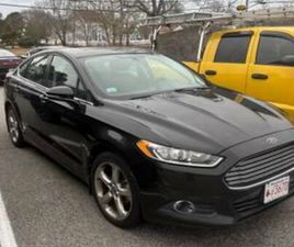 2013 FORD FUSOON SE