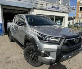 IV 4WD 2.8 D-4D 204 DOUBLE CABINE INVINCIBLE