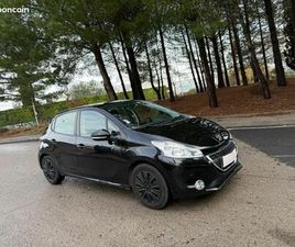 PEUGEOT 208 1.2 ESSENCE 82CV ACTIVE 2014