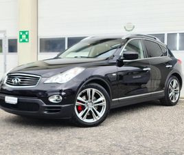EX30D BLACK PREMIUM AWD AUTOMATIC