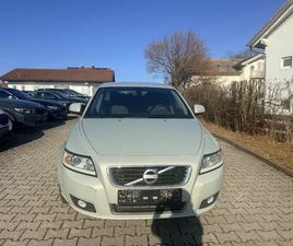 VOLVO V50 D4 VOLVO V50 KOMBI D4 BUSINESS EDITION