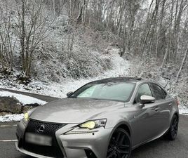 LEXUS IS300H PACK F SPORT – HYBRIDE