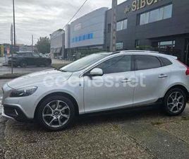 VOLVO V40 CROSS COUNTRY VOLVO V40 CROSS COUNTRY