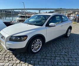 VOLVO C30 VOLVO C30 1.6 D R-DESIGN