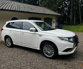 MITSUBISHI PLUG-IN HYBRID OUTLANDER 4WD