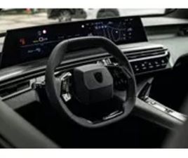 PK | 360? | LEDER | PANO | MASSAGE | FOCAL | ZETELVERW. VENT. | AIRCO | NAVI | ELEKTR. KOFFER | ...