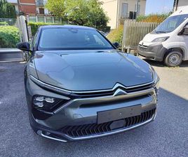 X HYBRID 225 E-EAT8 SHINE *KM O*