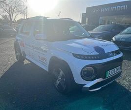 LONG RANGE 49KWH 02 AUTO 5DR