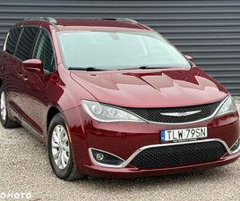 CHRYSLER PACIFICA