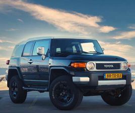 TOYOTA FJ CRUISER 4.0 V6 AUT - TREKHAAK -