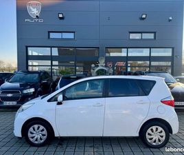 TOYOTA VERSO-S TOYOTA VERSO-S 1.3 100CH VVT-I LOUNGE 2011