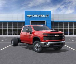 NEW 2025 CHEVROLET SILVERADO 3500 WT