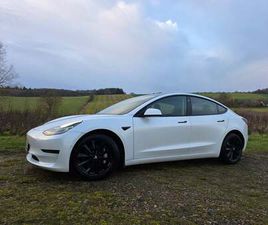 TESLA MODEL 3 LONG RANGE AWD 4D