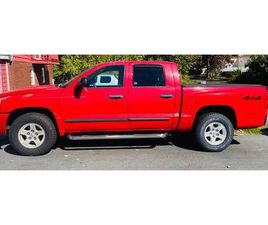 2006 DODGE DAKOTA SLT - LOW MILEAGE 71K