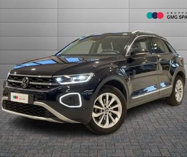 VOLKSWAGEN T-ROC 1.0 TSI STYLE DEL 2023 USATA A PISTOIA