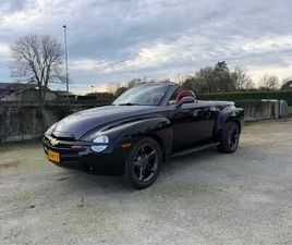 VOITURE PARTICULIÈRE CHEVROLET SSR 2005