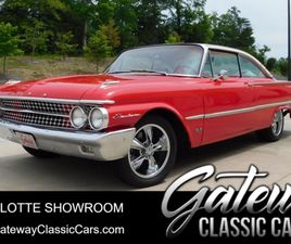 1961 FORD GALAXIE STARLINER