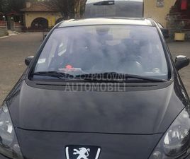 PEUGEOT 1007 1.6 HDI SPORTY