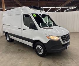 2019 FREIGHTLINER SPRINTER 2500 DIESEL HIGH ROOF CARGO VAN