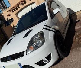 FORD FIESTA ST150 ( BEAUCOUP DE PIECES AVEC)