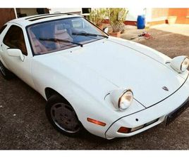 PORSCHE 928