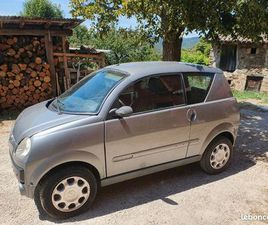 VOITURE SANS PERMIS 4 PLACES