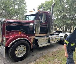 2022 KENWORTH W900 EXT. DAY CAB