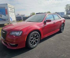 2017 CHRYSLER 300S RED ALL WHEEL DRIVE HEATED LEATHER VERY DEPENDABLE!