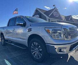 2017 NISSAN TITAN SL 4X4 4DR CREW CAB