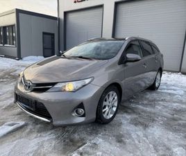 TOYOTA AURIS 1.4D4D* PANORAMA* 95000KM* LED