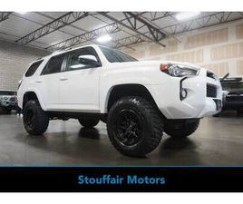 2019 *TOYOTA* *4RUNNER *SR5 4WD* BLIZZARD PEARL