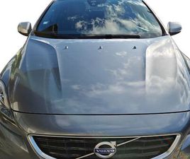 VOLVO V40 D2 VOLVO V40 2.0 D2 R-DESIGN