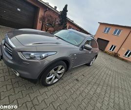 INFINITI QX70 INFINITI QX70 3.7 S