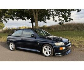 1993 FORD ESCORT VERT MANUEL, 5 VITESSES CONDUITE À DROIT...