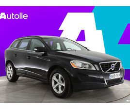 D3 AWD MOMENTUM BUSINESS AUT / JAKOPÄÄ TEHTY! / SUOMI-AUTO / VETOKOUKKU / LOHKO+SISÄP. / TUTKAT / VAKKARI / 2X RENKAAT