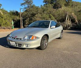 CHEVROLET CAVALIER 2002 CHEVY CAVALIER LS 19,000 ORIGINAL LOW MILES LIKE NEW