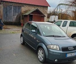 VOITURE À VENDRE