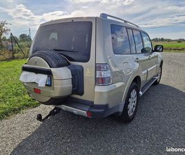 MITSUBISHI PAJERO LONG