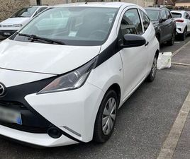 TOYOT AYGO TRES BON ETAT