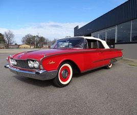 FORD SUNLINER 1960 FORD FAIRLANE 500 SUNLINER
