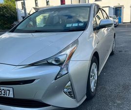 TOYOTA PRIUS CARS