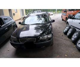 VOLVO V70 2,3L T5 TURBO 8. FACH BEREIFT. SAMMLERFAHRZEUG. PROMINENTER VORBESITZER. PREIS VHB