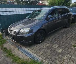 TOYOTA AVENSIS 2,2D-CAT