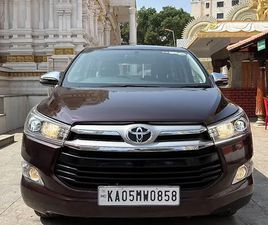 TOYOTA INNOVA